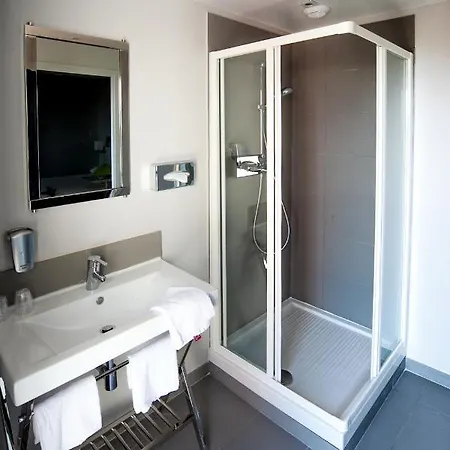 Ibis Styles Antibes Les Pins