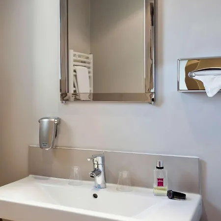 Ibis Styles Antibes Les Pins Juan-les-Pins